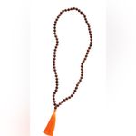 Vineyard Vines Wood Beaded Tassel Necklace with dustbag. Photo 5