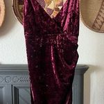 Forever 21 ☀️ Velvet cocktail mini dress- maroon/plum/purple sz medium Photo 0