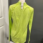 PINK - Victoria's Secret NWT PINK BY VS ATHLETIC TOP Photo 1