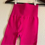 Free People NWOT  Women's Pink The Class Thick Ribbed Leggings Size Medium Photo 6
