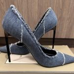 Tom Ford Frayed Raw Blue Denim Pointed Toe Stiletto Heel Pumps Size 39 $790 MSRP Photo 2