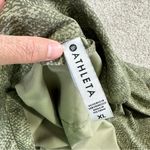 Athleta Women’s Zuma Printed Top Longsleeve V-Neck in Viper Shadow Olive XL Photo 8