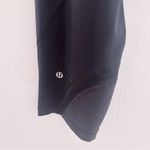 Lululemon  3/4 Length Crop Leggings Black Mesh Panelling Photo 2