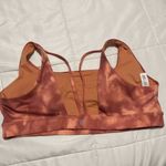 Athleta  Exhale Printed sports Bra D/DD Serene Island Coral Photo 3