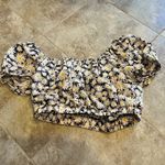 Lila Rose NEW Lily Rose Floral Off Shoulder Crop Top Daisy Floral Small Black White Photo 4