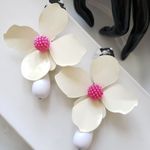 ZARA New!  Big Flower Earrings Photo 1