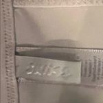 SKIMS Fits Everyone Strapless Underwire Bra Size 38C NWOT Tan Photo 7