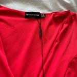 Pretty Little Thing  red scrunchy dress Photo 4