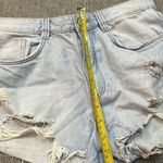 ZARA MOVING SALE Trafaluc Denim Distressed Hem Cutoff Shorts Photo 8