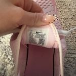 Nike  Air Max 270 Shoes Photo 3