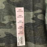 SO Womens  Camouflage T-Shirt Size Medium Juniors Shirt Lap Shape At Bottom New Photo 2