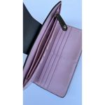 Coach  Wallet Olive Green Patent Leather – Pink Interior, Vintage & Chic Photo 11