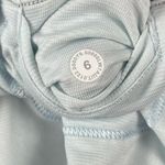 Lululemon  Athletica Hotty Hot Low-Rise Lined Short 2.5" Stencil Blossom Red Sz 6 Photo 4