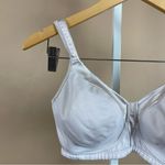Playtex  Vintage 38D Wireless Bra Satin Detail Hook Back Closure Adjustable Strap Photo 4