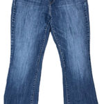 Levi's 515 Bootcut Jeans Women's Size 14M / W32 L32 Dark Wash, Studded Pockets Photo 0