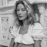 Vanessa Mooney Joelle White Puff Sleeve Cropped Blouse M NWT Photo 3