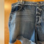 Good American  Bombshell Short Denim Blue Jean Shorts Shadow Pockets Plus Size 24 Photo 1