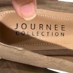 Journee Collection Camby Pointed Toe Flat Tan Women's Flats Size 11 Photo 4