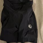 Pearl Izumi  Women's L Black Padded Escape Quest Cycling Shorts size M Photo 3