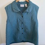 Alfred Dunner Quilted blue vest with sweater back Size 18 Photo 6