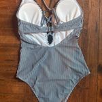 Cupshe  Women's Plunging V-Neck Lace Trimmed One-Piece Swimsuit, Black White Photo 9