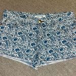 Forever 21  light denim paisley print shorts, size 30 Photo 0