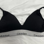 Calvin Klein Bra Photo 0