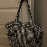 Twenty One Tote Bag Photo 4