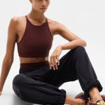 Athleta New M Transcend High Neck Bra Garnet Medium Cup A-C Photo 0