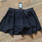 Under Armour NWT  black women’s athletic skirt sz L Photo 1