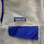 Patagonia sweater size medium Photo 2