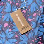 Patagonia  shorts Barely Baggies shorts 2.5” inseam elastic waist pockets nylon Photo 6