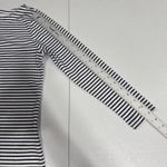 Vineyard Vines  Top Women's M Boat Neck White Blue Striped Nautical Pullover Pima Photo 6