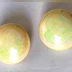 Vintage Yellow Holographic Bubble Clip Photo 1