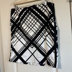 White House | Black Market  | Black White Pencil Skirt Abstract Grid |‎ Size 12 Photo 9
