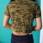 Forever 21 f21 camouflage crop top Photo 1