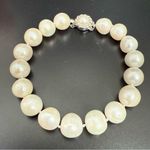 Natural Freshwater Cultured Pearl Knotted Pearl Clasp Bracelet 32.1g. White Photo 1