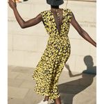 & Other Stories & Other Stories Gathered Floral Midi Dress Yellow Black Tie Flowy V Neck Size 6 Photo 2