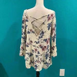 American Eagle  long sleeve floral flowy top in size large Photo 1