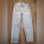 American Eagle  Light Blue Denim Wash Women’s Jeans Size 8 Photo 5