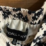 Kendall + Kylie White And Black Floral Skirt Size Small Photo 9