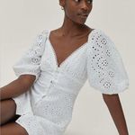 Nasty Gal NWT  Broderie Button Through Mini Dress - White - 4 Photo 0