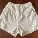 H&M mom shorts Photo 0