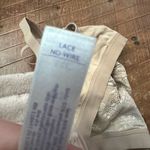 Cacique  nude wireless full figure 44C lacy bra Photo 3