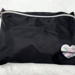 Victoria's Secret NEW 2 Piece Limited Edition London Fashion Show Duffle Bag Photo 4