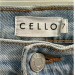 Cello  Light Wash Denim Ripped Knee Boyfriend Jeans Size 7 Distressed EUC 28/29 Photo 3