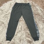 Splendid  camo joggers size small Photo 2
