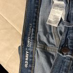 Old Navy  Curvy Skinny Jeans 
Medium Wash 
Mid Rise
Size 6 Regular Photo 3