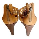 Diane Von Furstenberg  Tribal Opal Wedge Criss Cross Sandals Brown Beige 7.5 EUC Photo 3
