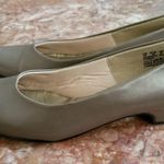 SOFT STYLE Women's shoes size 10 Photo 0